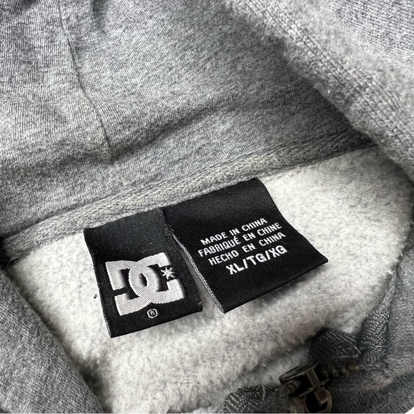 Vintage Y2K DC Skateboarding Grunge Zip Up Front Logo Hoodie Jacket in Gray - Picture 4 of 9
